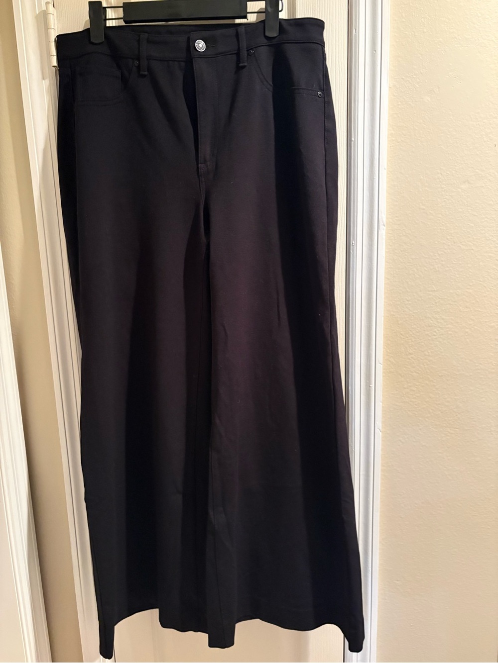 Chico's Ponte Wide Leg Pants Size 2R (US12) Black